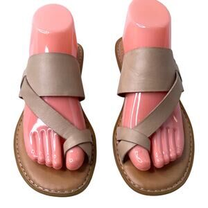 Born Leather Cross Strap Slide Sandals Beige in Cream Leather Comfort Summer 10M